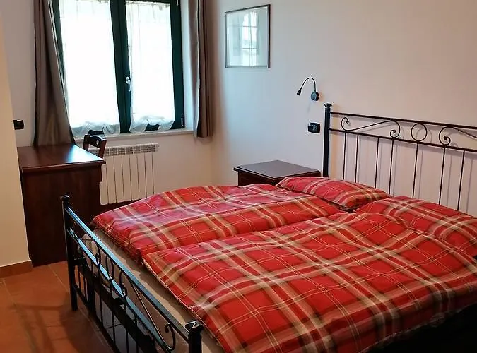 Le Vecchie Scuderie Farma Passo Corese